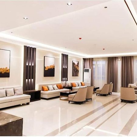 Sotogrande Neopolitan Hotel Quezon City Exteriör bild